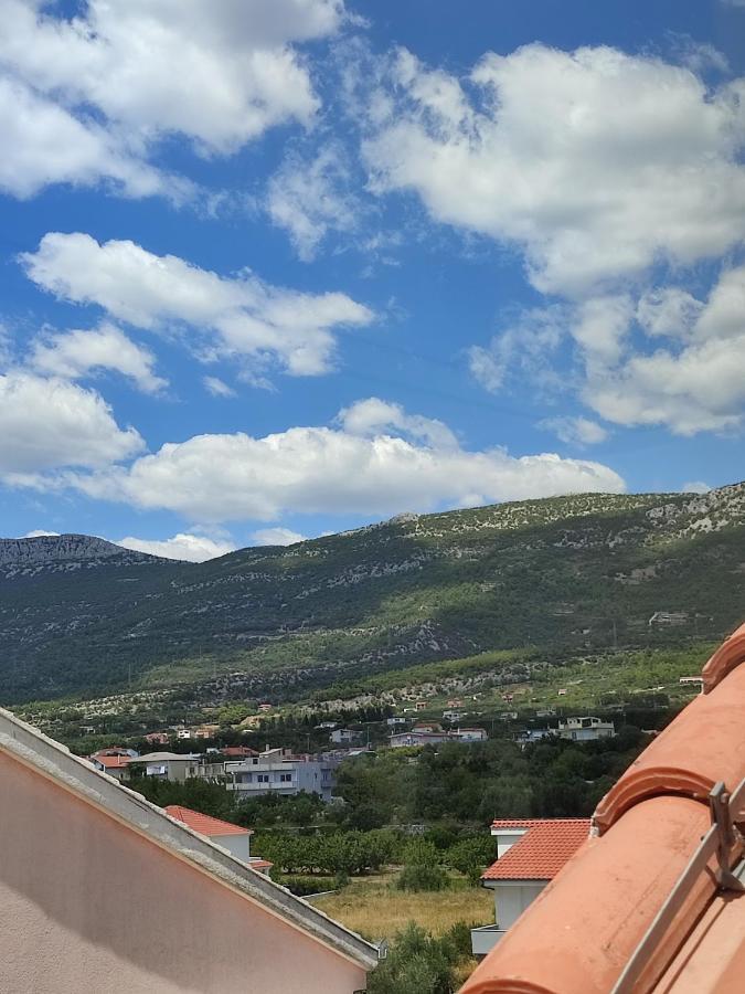 Top Floor Apartment With Sea View Kaštela Exteriör bild